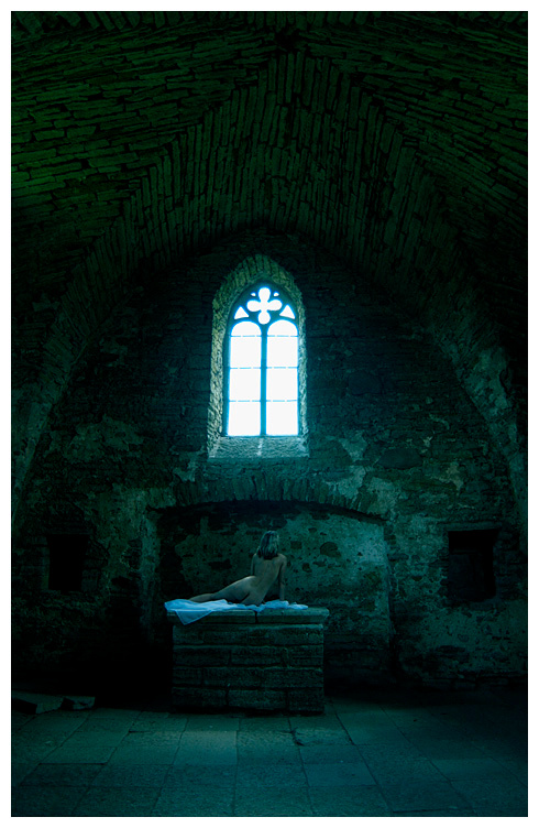 ... blue nude twilight chapel