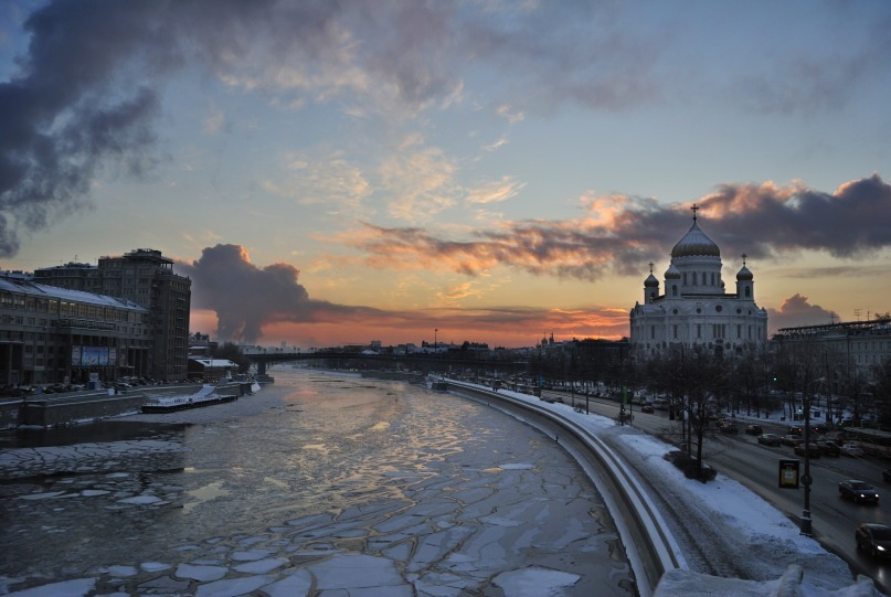 Весна. Закат над Москвой-рекой 