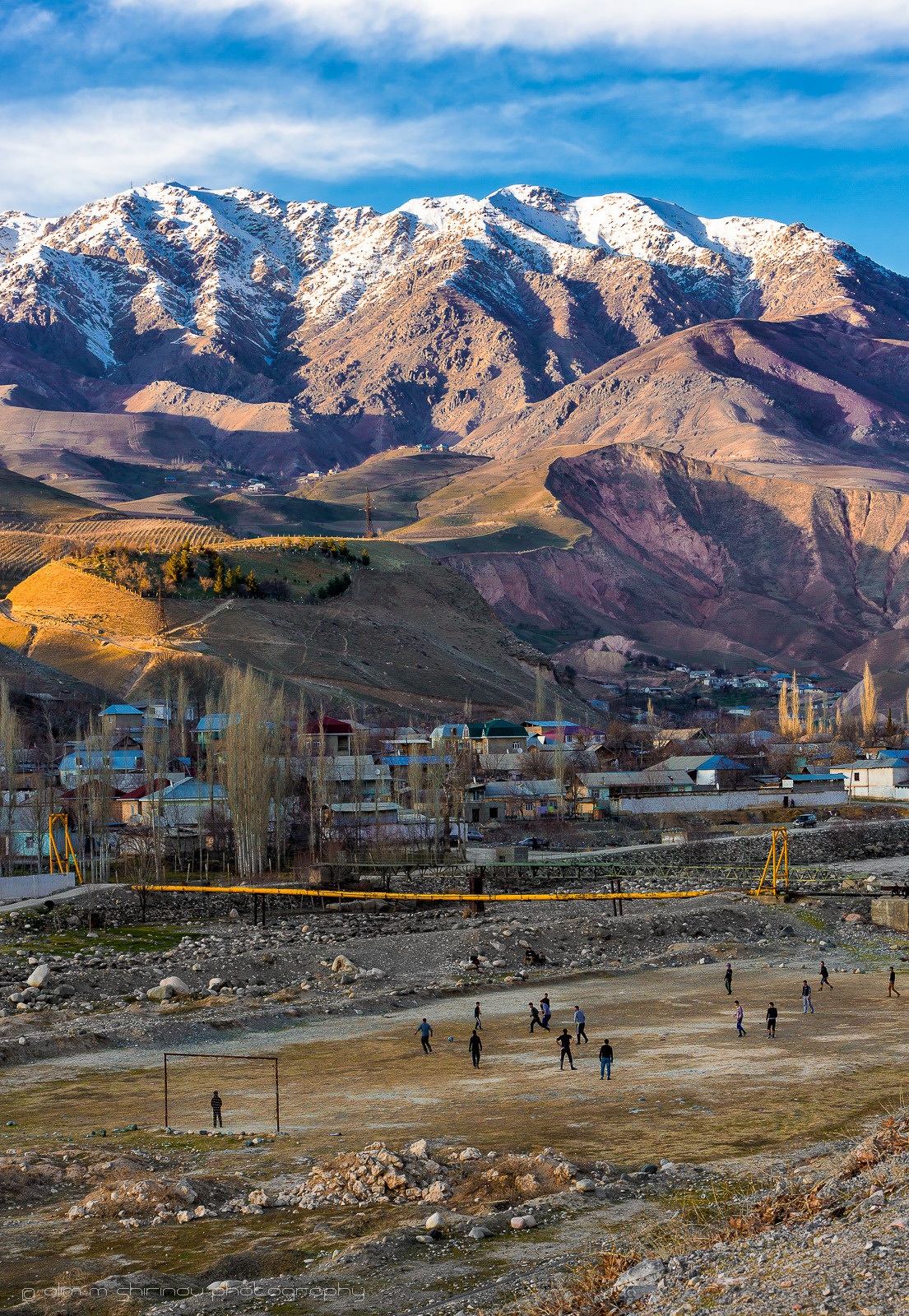 Футбол в горах mountain, footbal, sunset
