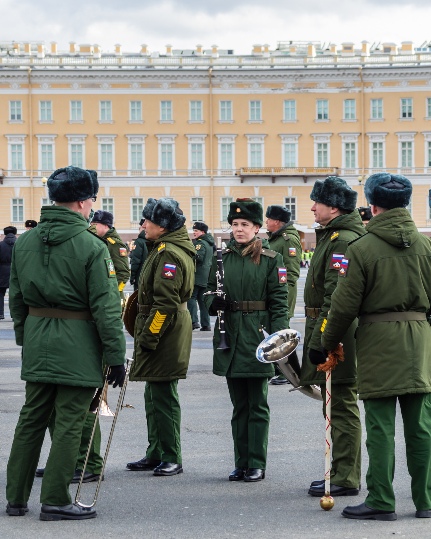 Ах, как я люблю военных ... женского пола! 