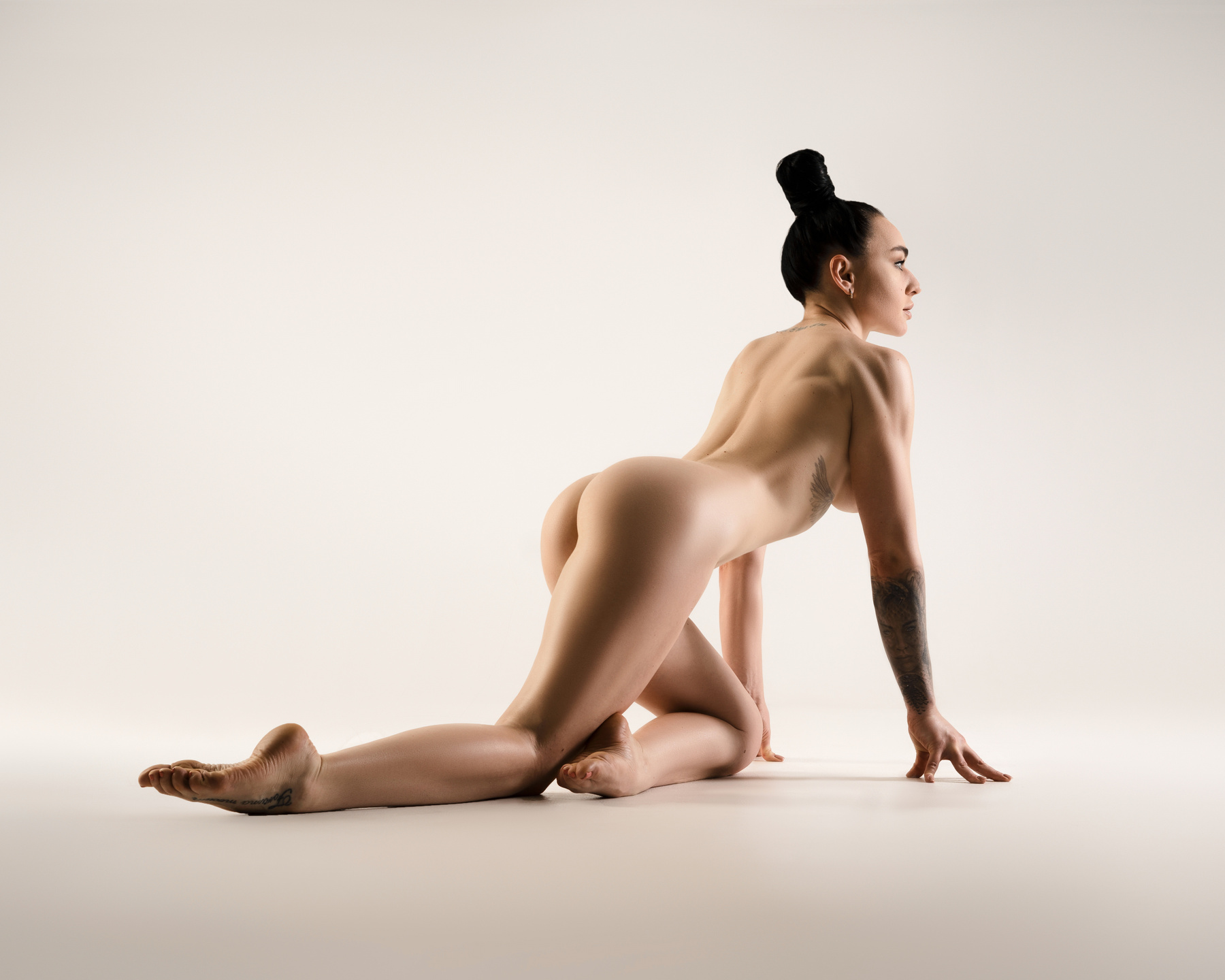SVETA 1071 iskanderaf нюненю nu nude
