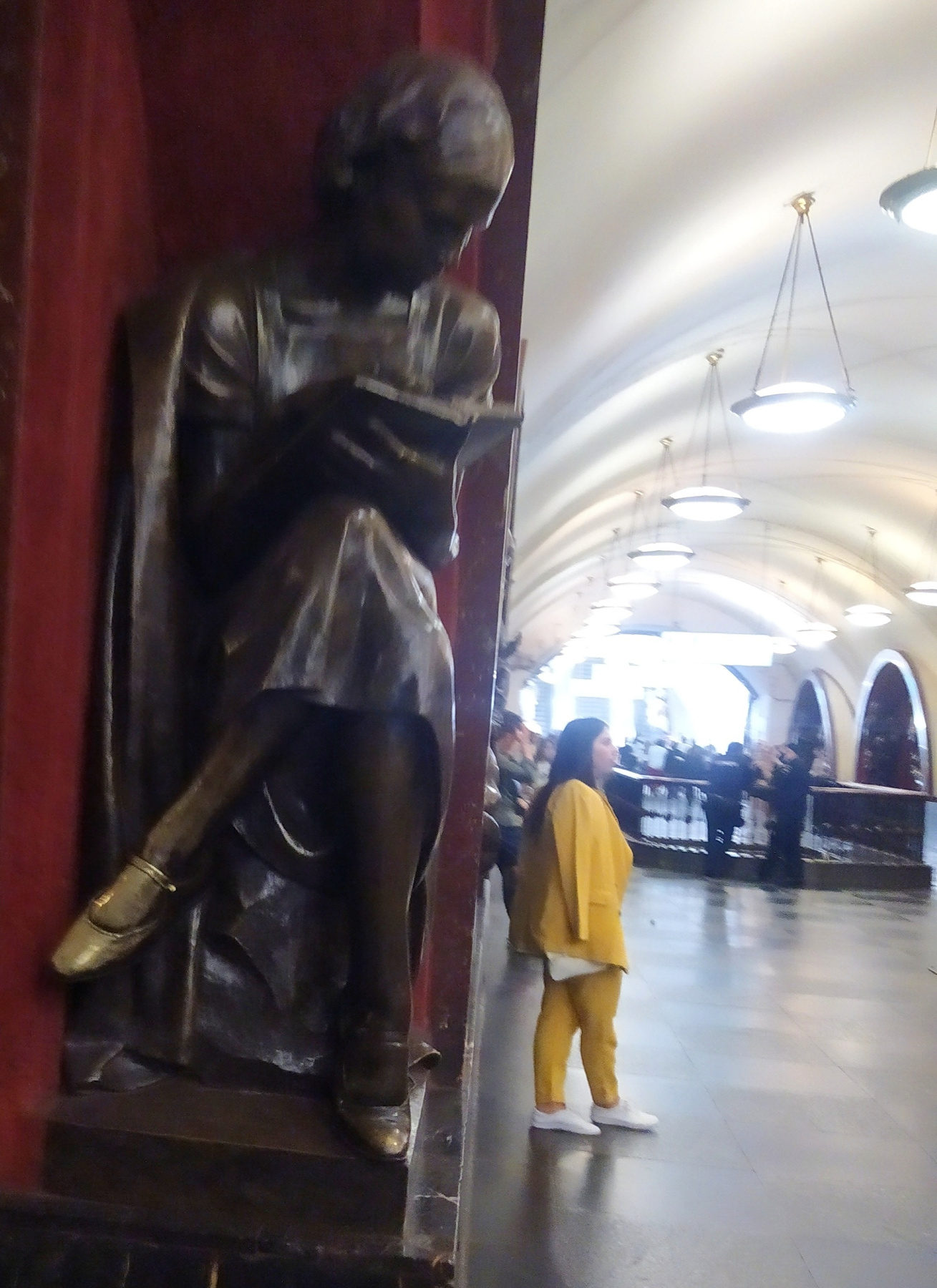В Метро 