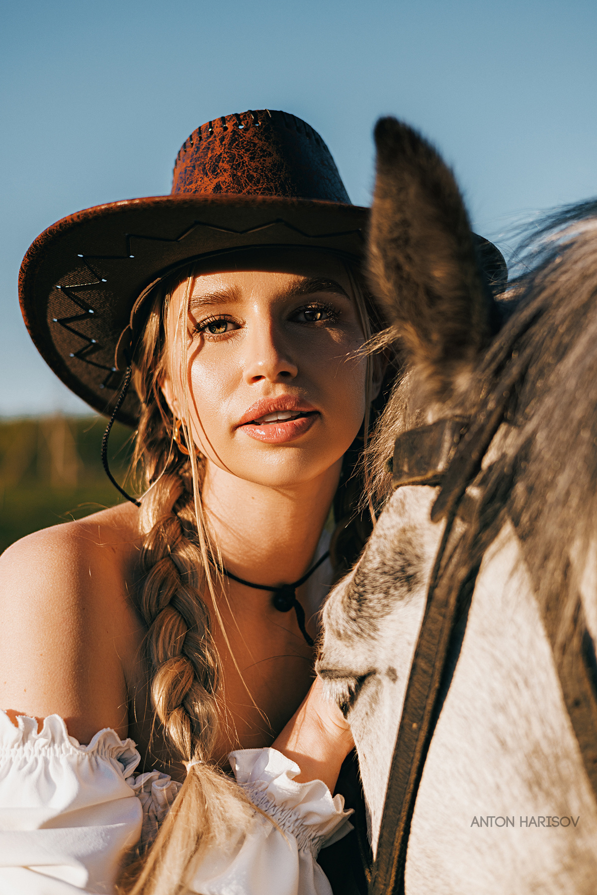 Катя portrait girl beauty eyes russian canon fashion woman art sexy femme movie mood cinematic inspiration daylight popular post-processing antonharisov fotoshi photography model sensual