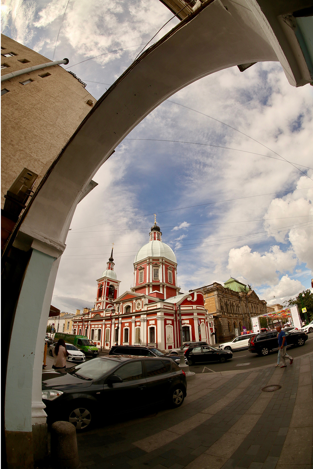 Пантелеимоновская церковь 