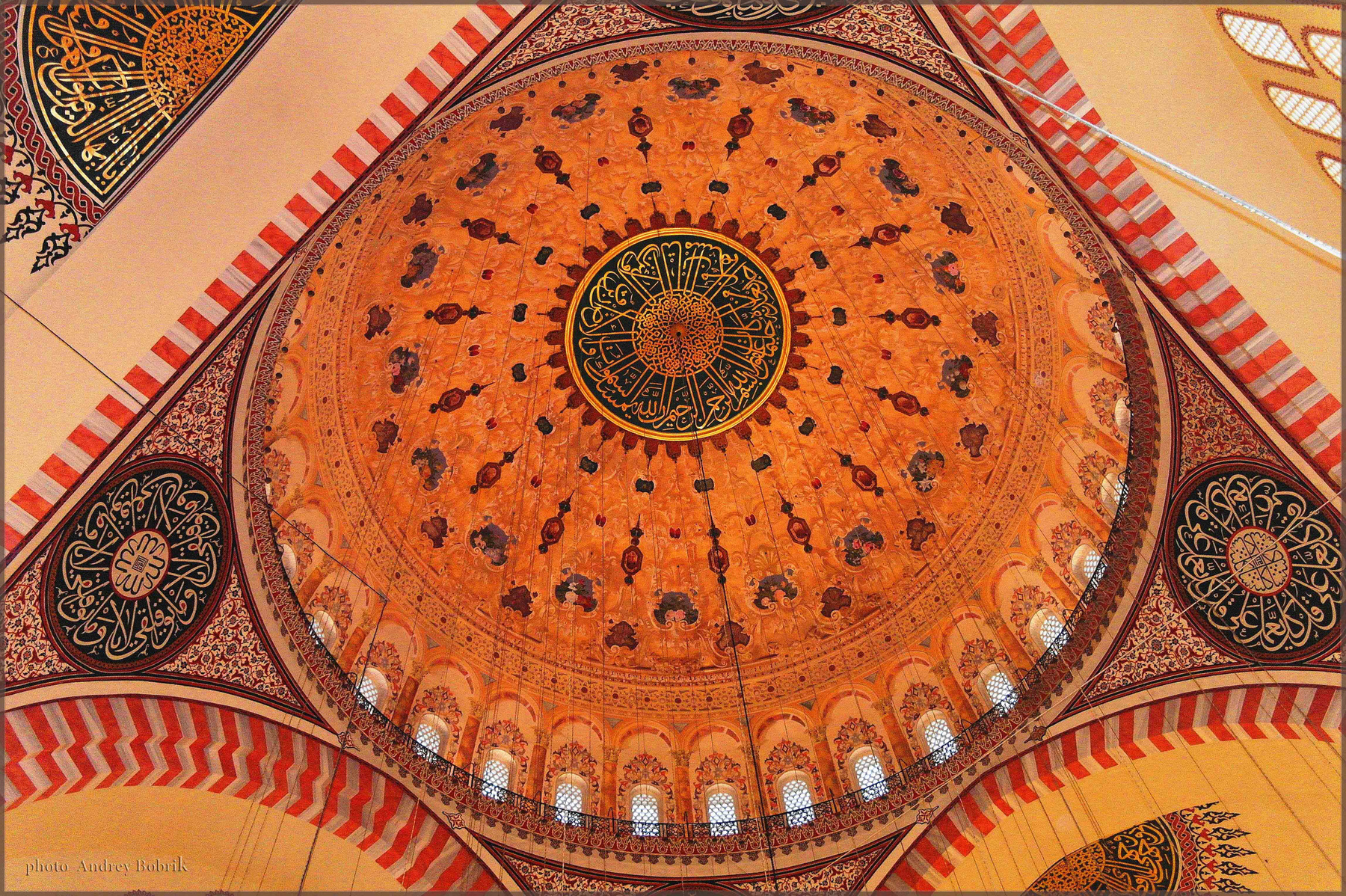 Купол мечети Сулеймание Стамбул Турция Мечеть Сулеймание Süleymaniye Camii купол роспись