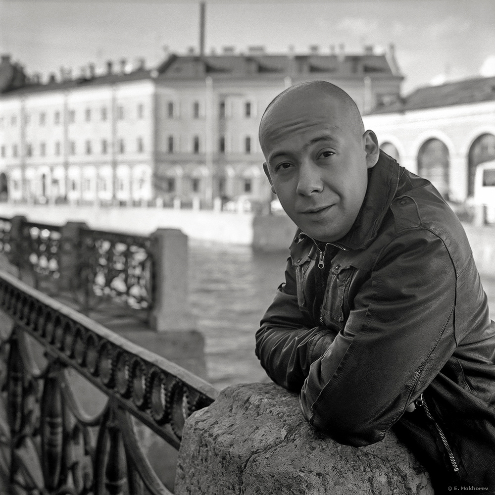 Режиссер Алексей Герман (мл). Набережная Мойки, С-Пб., сентябрь 2005. Mokhorev