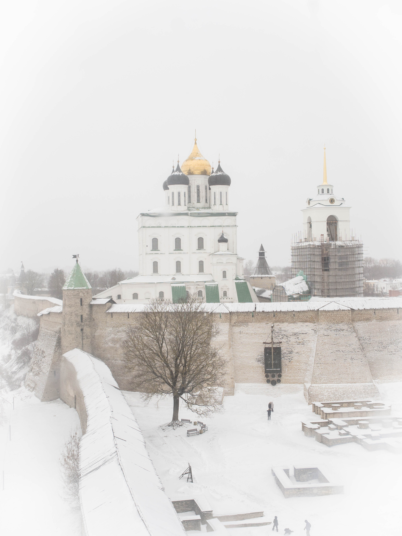 Псковский кремль зимой 