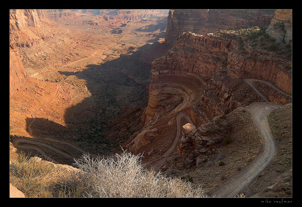 Shafer Trail. Из серии `Дороги, которые мы выбираем` Shafer Trail, Island in the Sky, Canyonlands, Utah