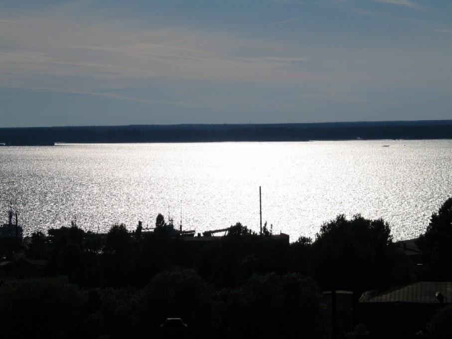 Грань вода солнце