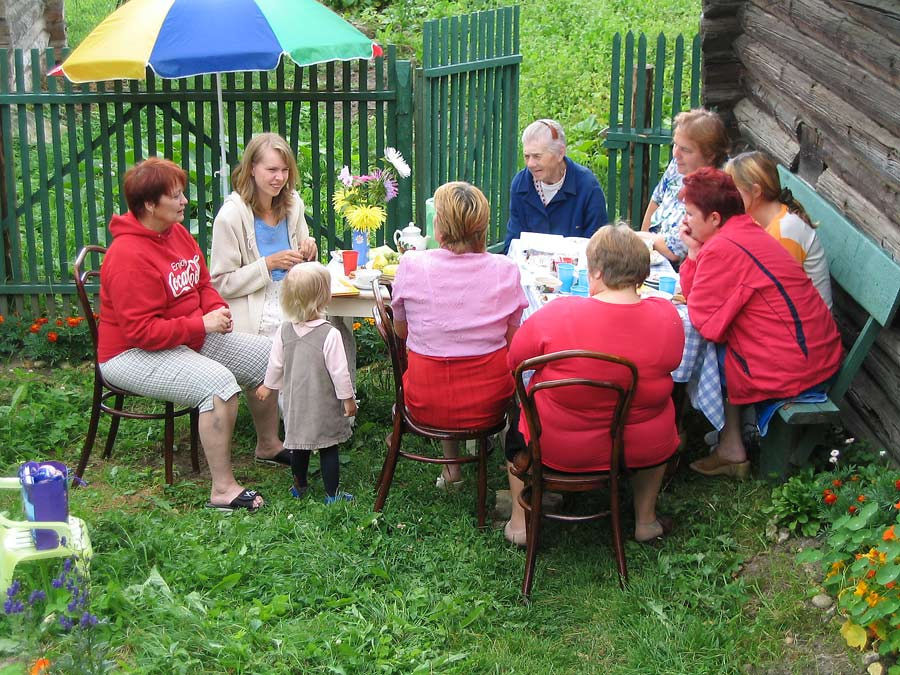 Женский день люди женщины праздник