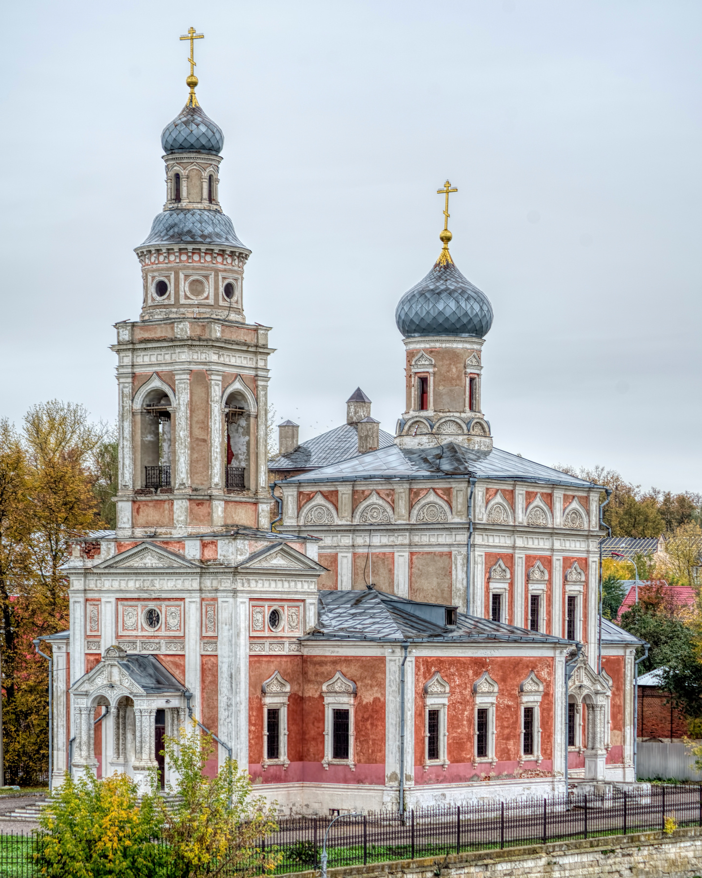 Церковь Успения Пресвятой Богородицы в Серпухове 