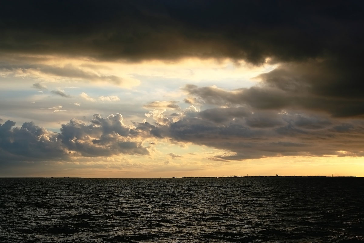 sunset залив вечер закат тучи просвет