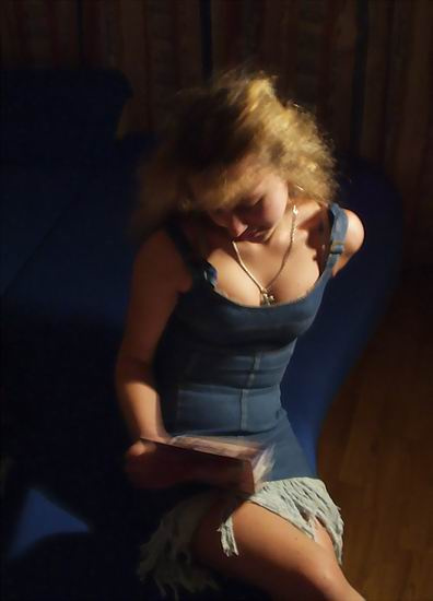 "Гляжусь в тебя, как в зеркало..." девушка альбом фотокарточка любимый
