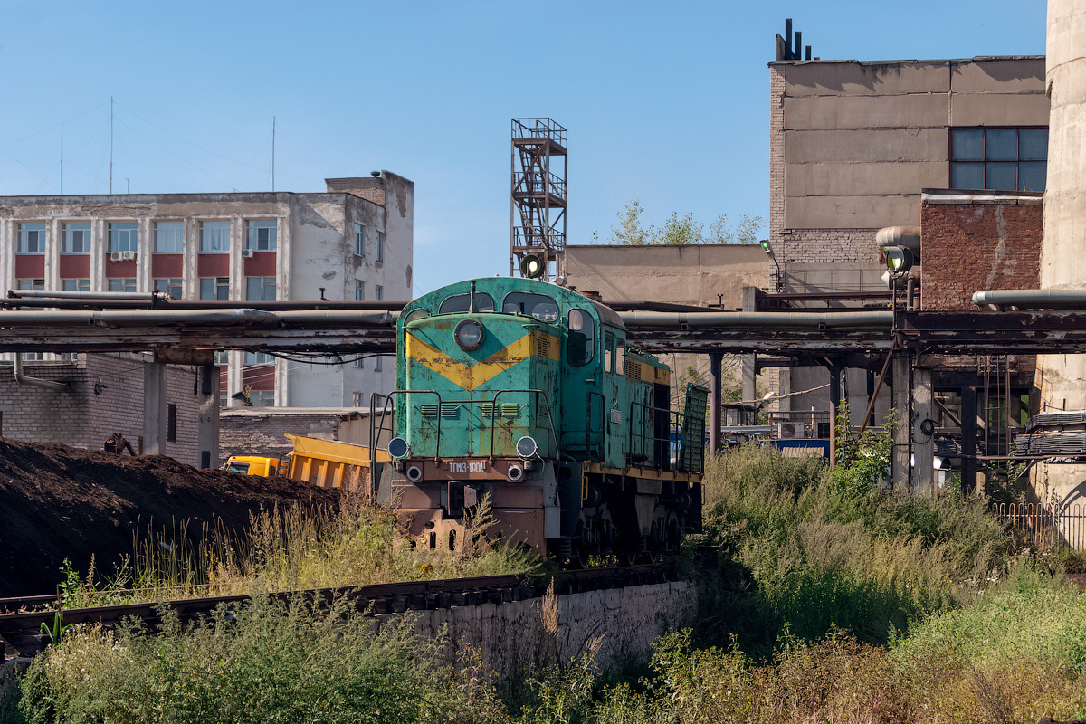 ТГМ3-1900 ТГМ3-1900 сев сжд техника транспорт тепловоз локомотив шарья станция транссиб осень сентябрь жд железка