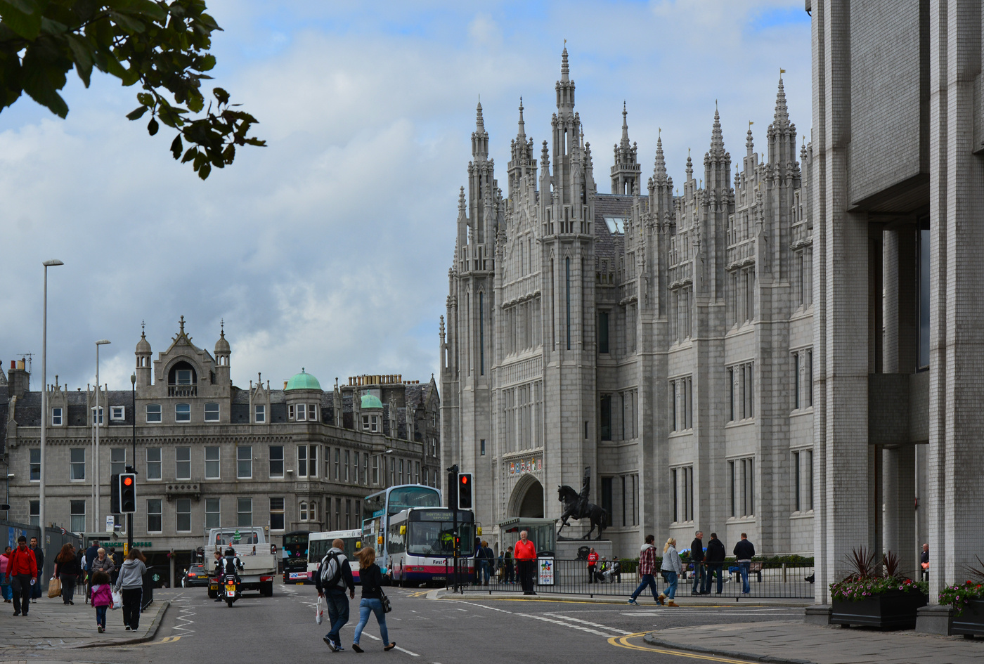 Marischal College Шотландия Абердин муниципалитет города август 2014
