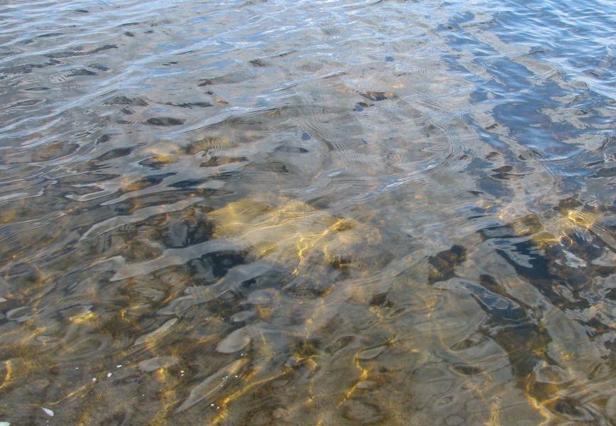 Камень вода камни волны