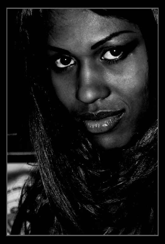 Black and ... black портрет black