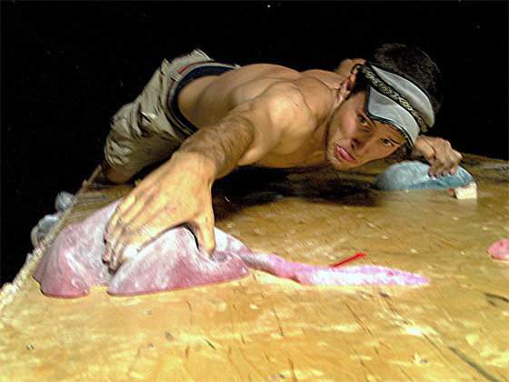 bouldering 