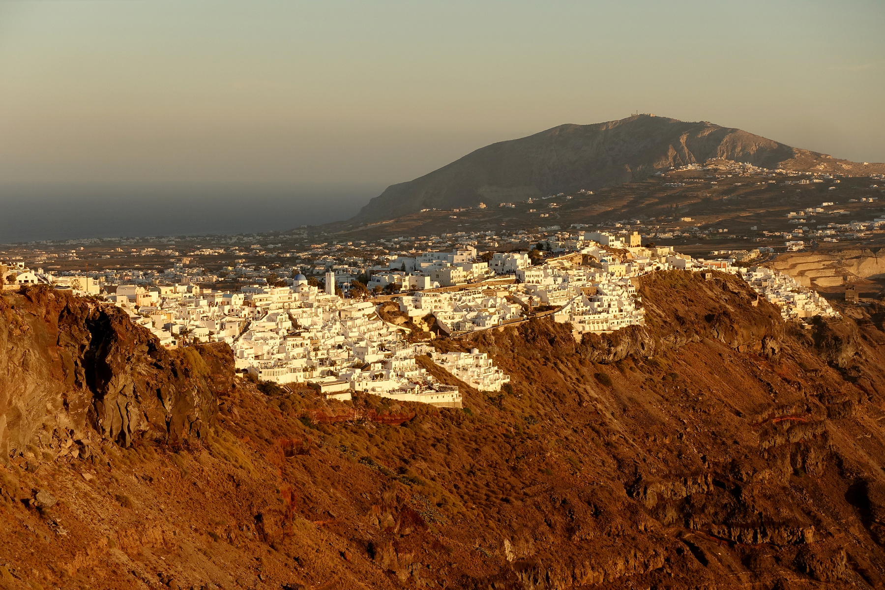 Имеровигли. Перед закатом antonmazaev greece imerovigli santorini sunset thira travel trip антон мазаев город греция закат имеровигли пейзаж путешествия санторини туризм фира