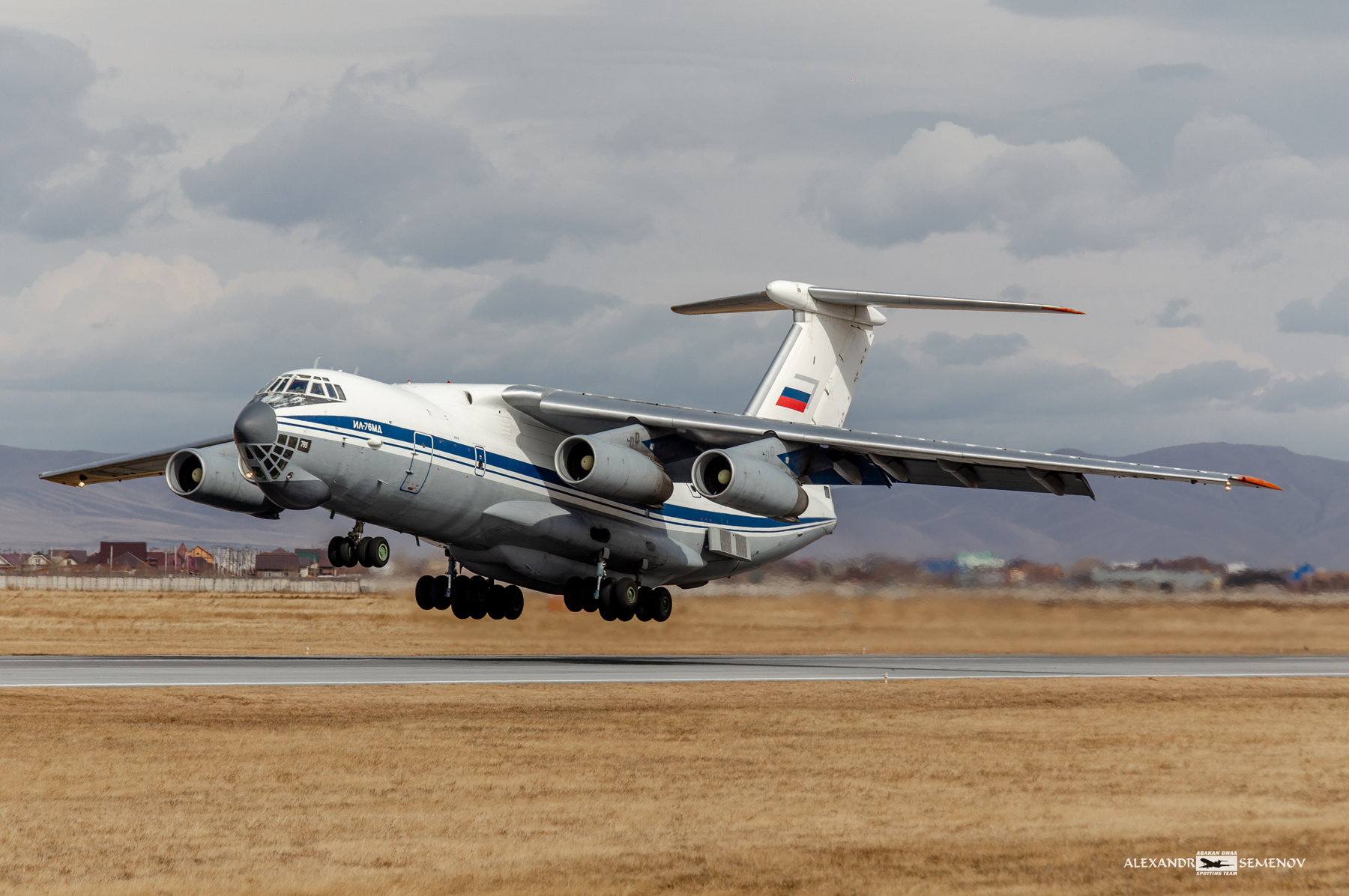 ИЛ-76МД 