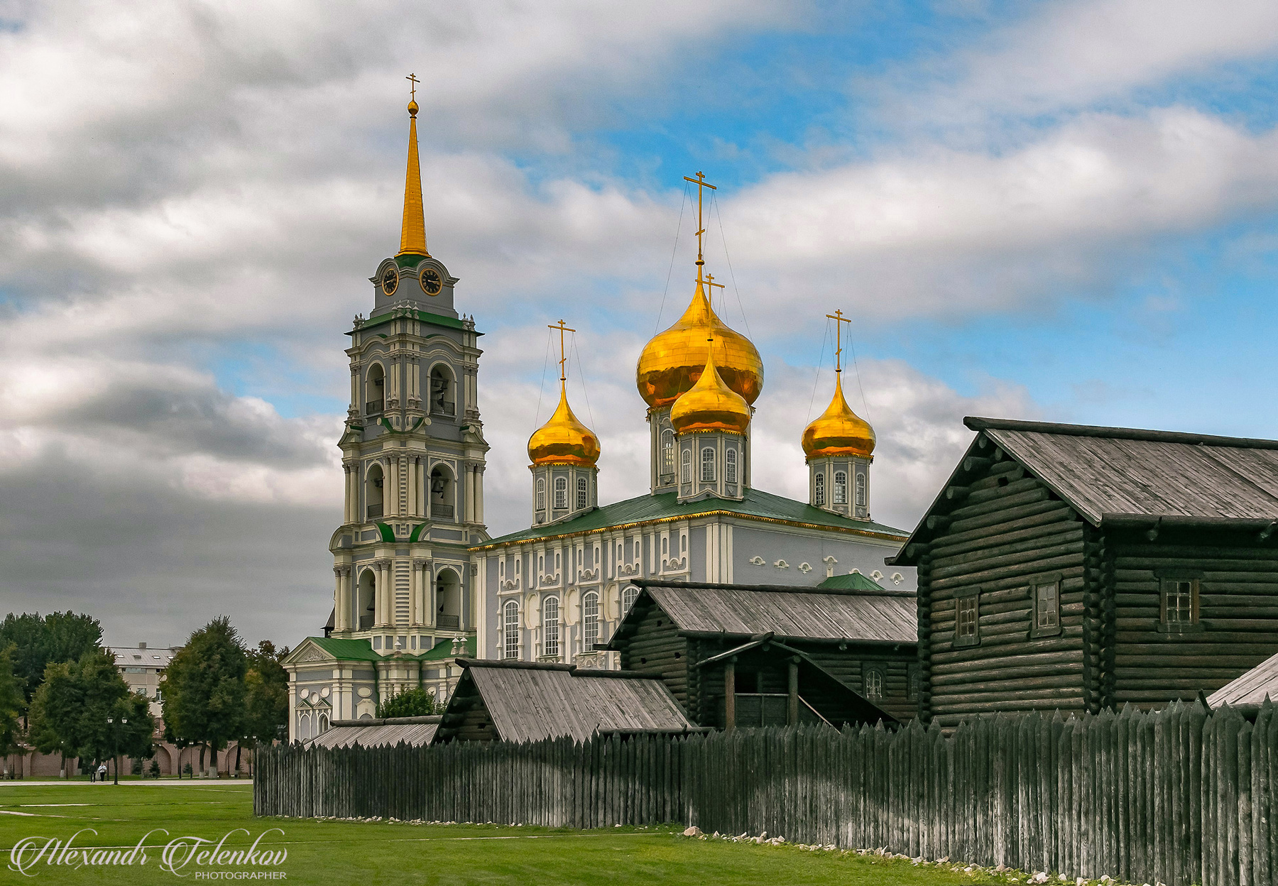 На территории Тульского кремля. путешествия архитектура храмы церкви монастыри