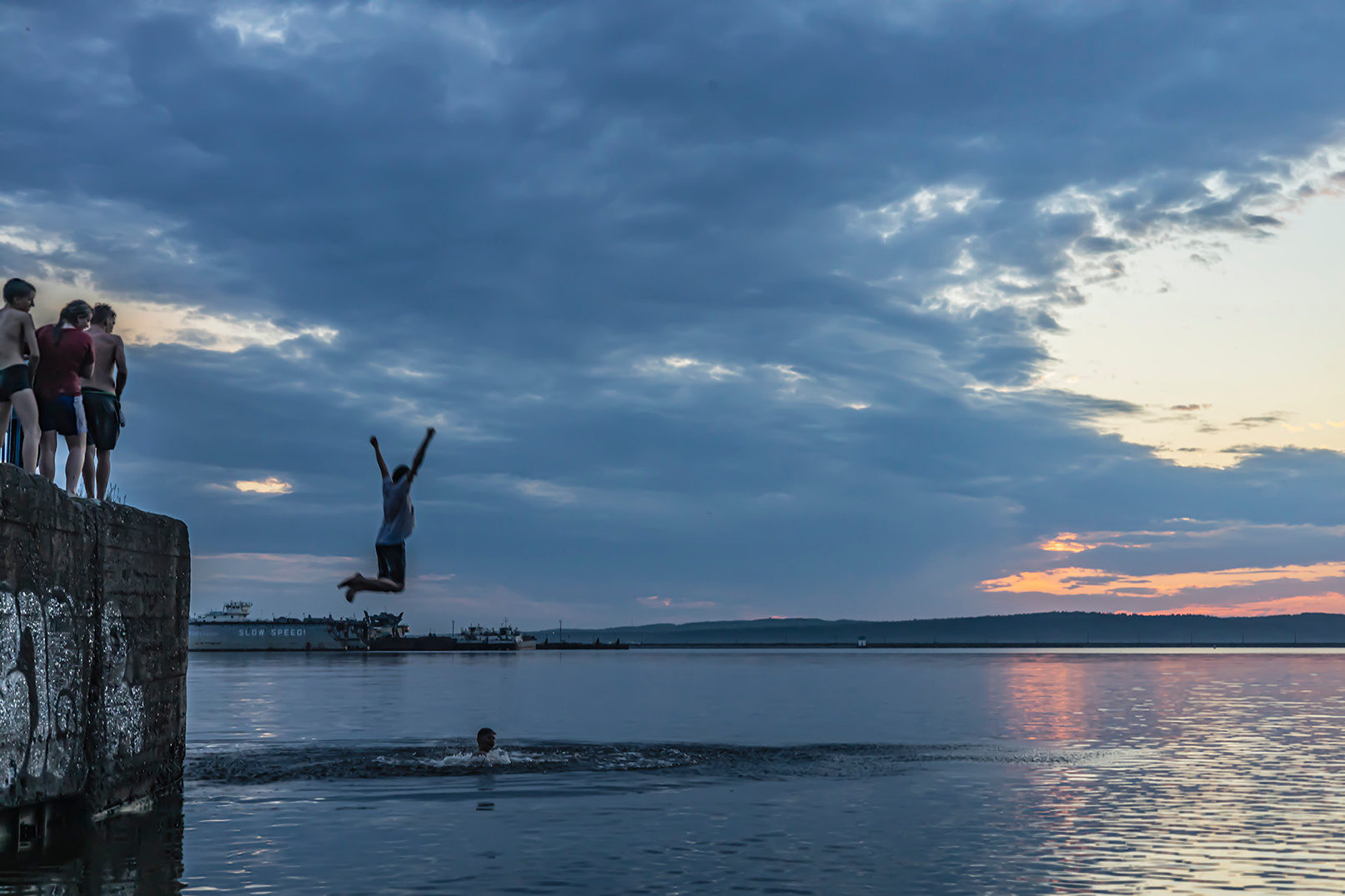 ребячьи забавы море купание дети