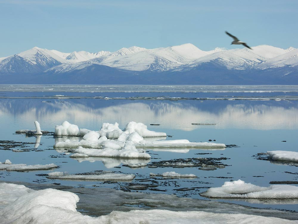 Последний лед Озеро Байкал