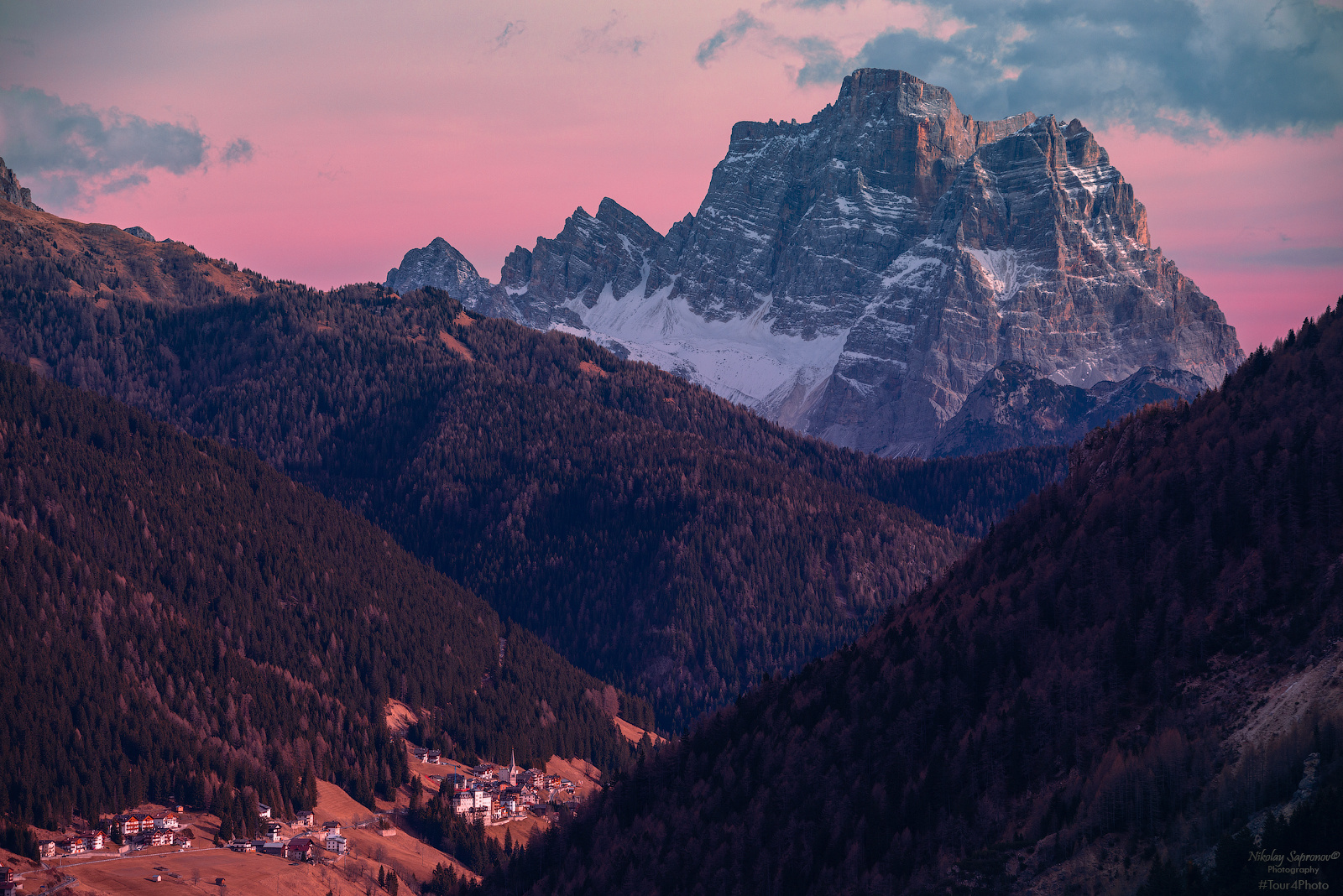"Сказка о сокровищах под горой" Италия Южный Тироль Альпы Доломиты Dolomites Dolomiten Alps