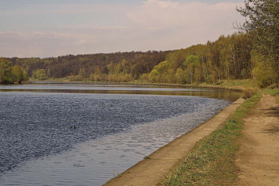 Весенний вечер в Филёвском парке. весна