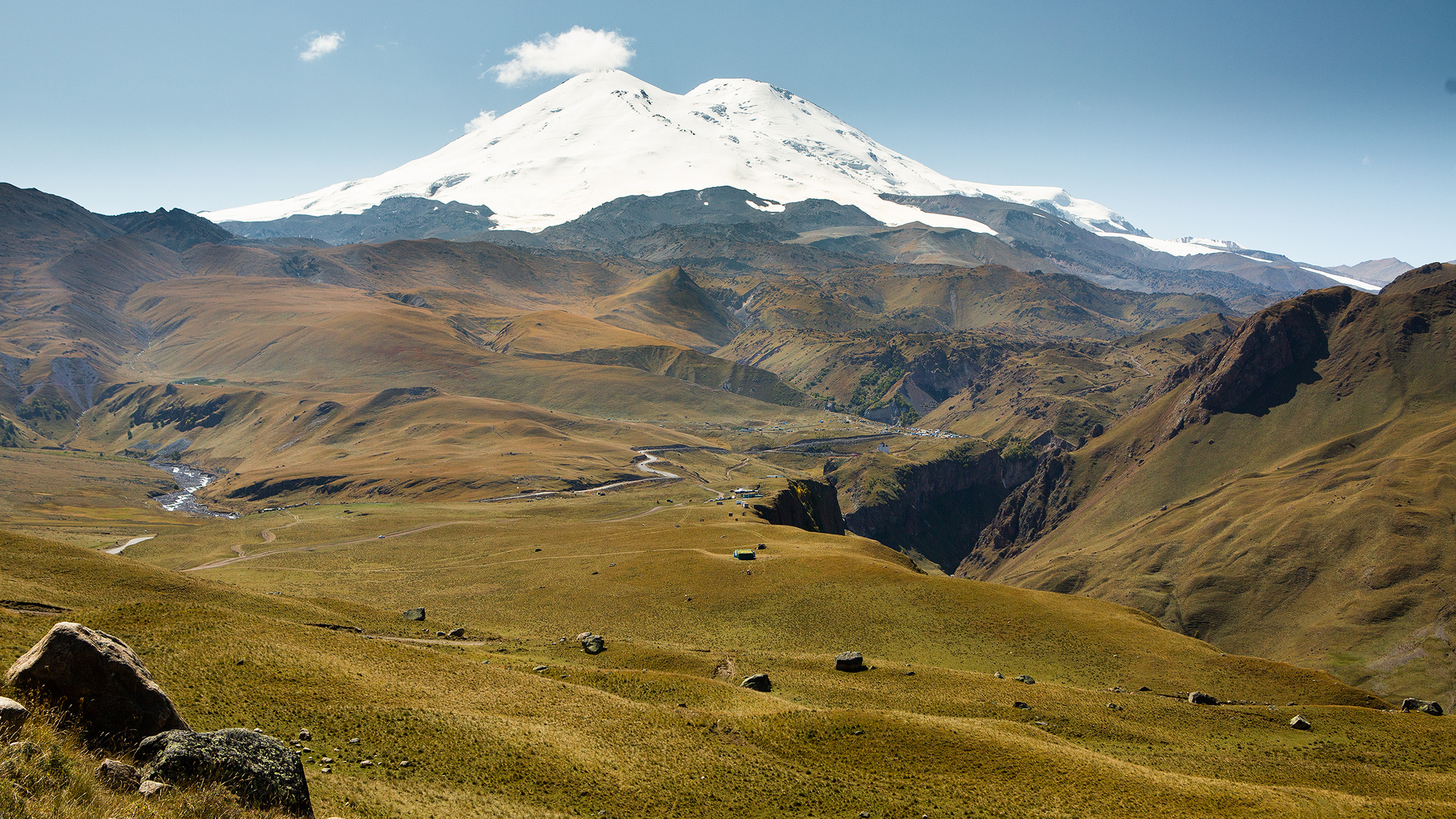 Джилы-Су. Эльбрус горы гора долина кавказ снег осень эльбрус mountains Elbrus nature