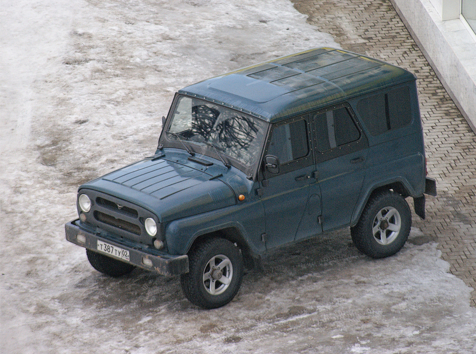 УАЗ автомобиль внедорожник УАЗ