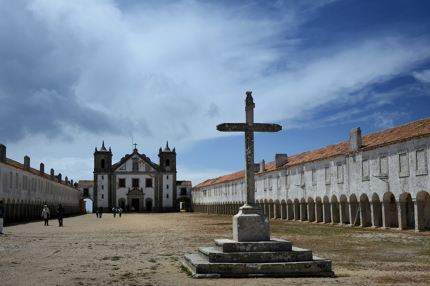 *** 