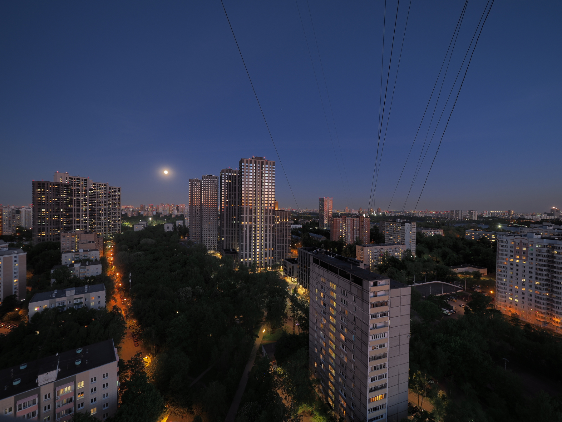 Вечерний город 