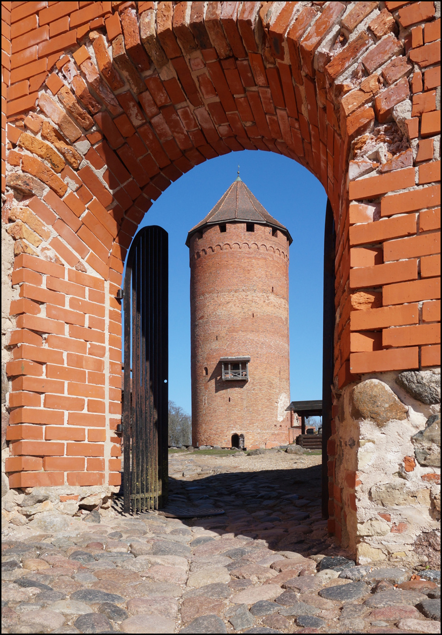 *** башня замка Turaida-Sigulda-Latvija 15 04 2025