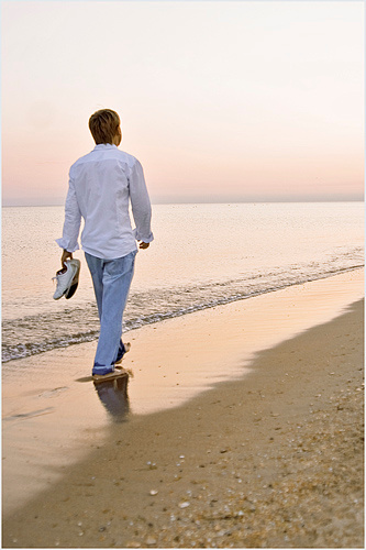walk in море,мужчина, лето