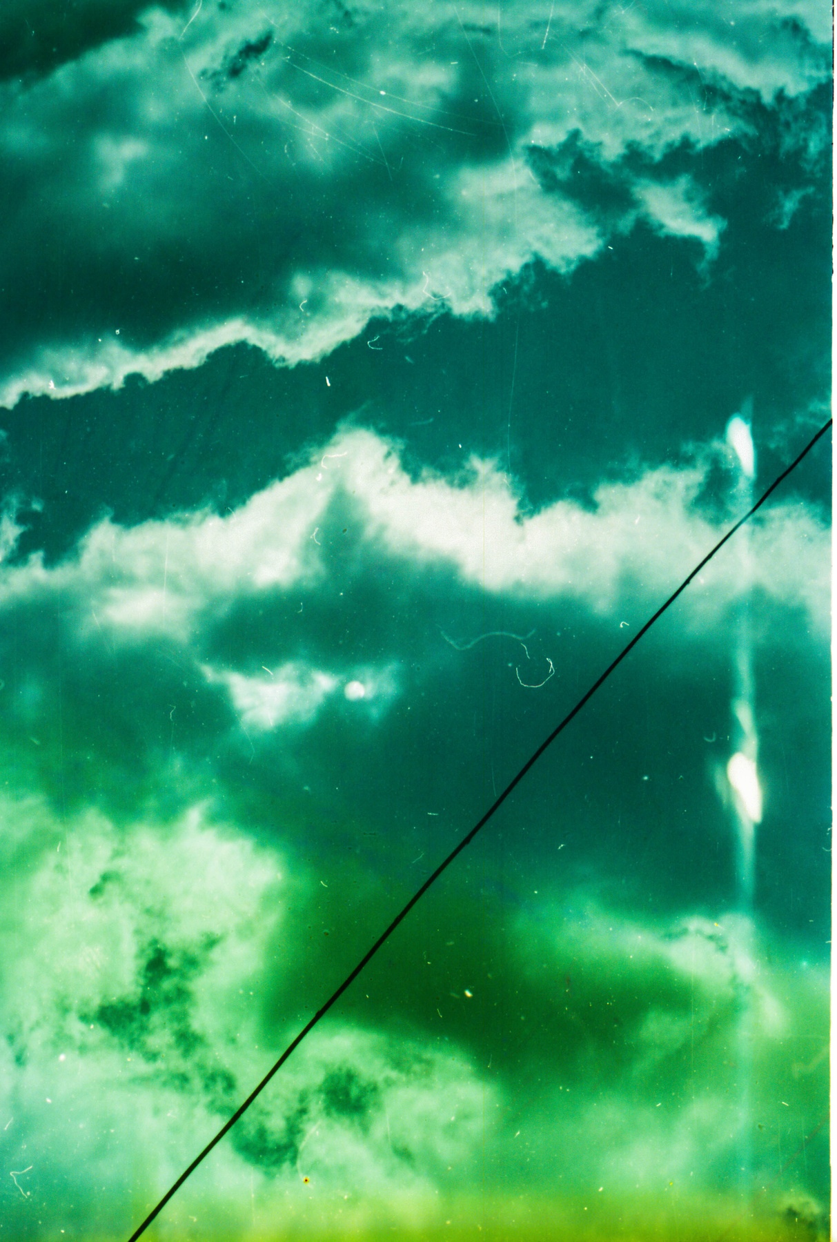 ...и конечно же небо небо пленка 35mm LOMO 