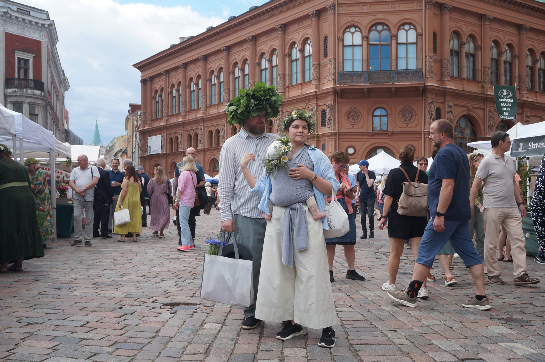 *** в преддверии Праздника Лиго или Янов день Домская пощадь-Рига19.06.2026