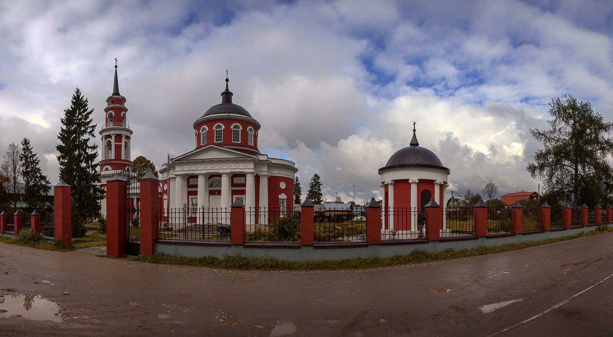 В Ахтырке Ахтырка храм