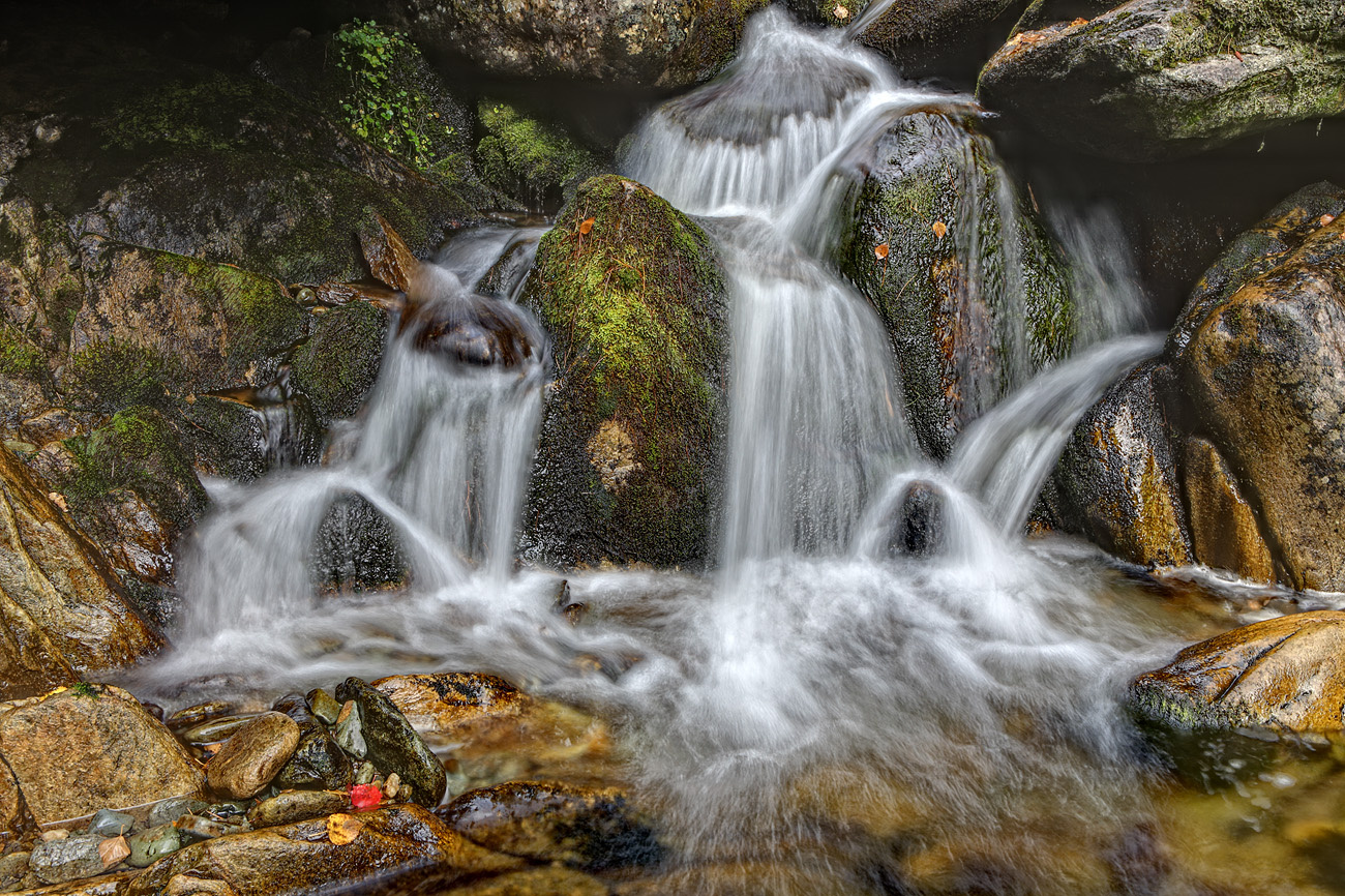 *** вода, струи, река, осень