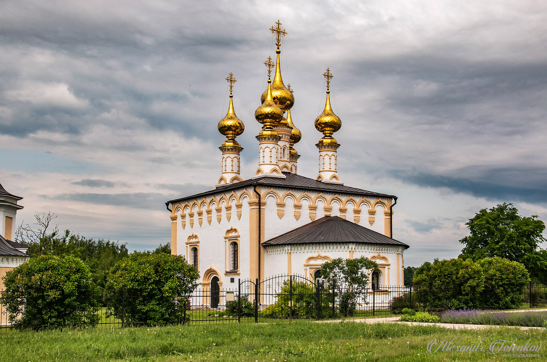 Церковь Входа Господня в Иерусалим в Суздале. путешествия архитектура храмы церкви монастыри