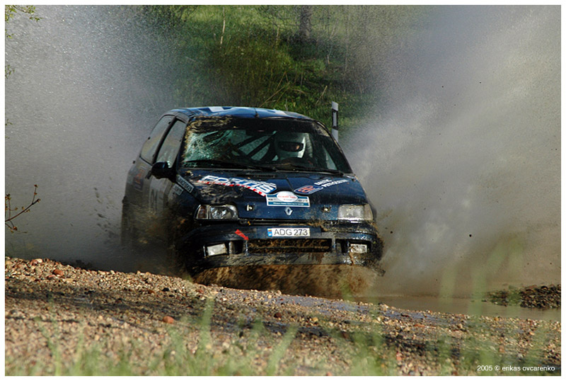 Rally #1 renault, clio, rally, willjams, water