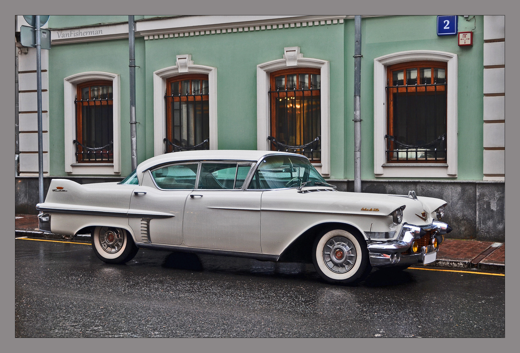 Cadillac Sedan de Ville авто машина техника транспорт