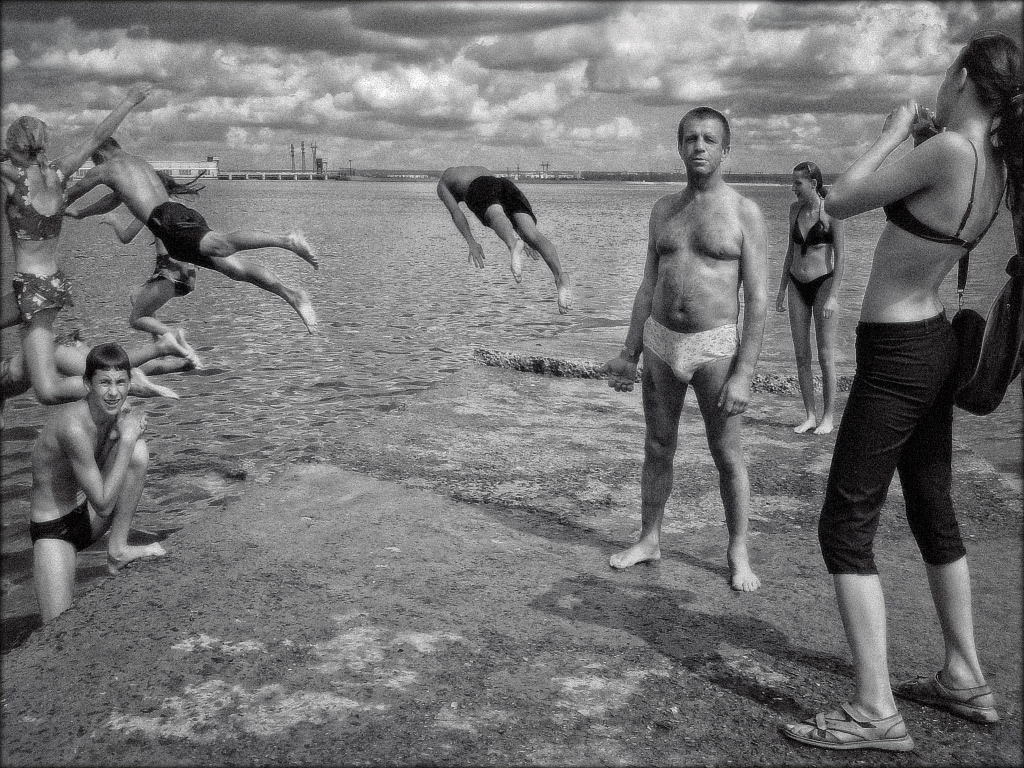 Фотография про то, как мы с Надей Городецкой снимали ныряльщиков и мужчину в детских трусах 
