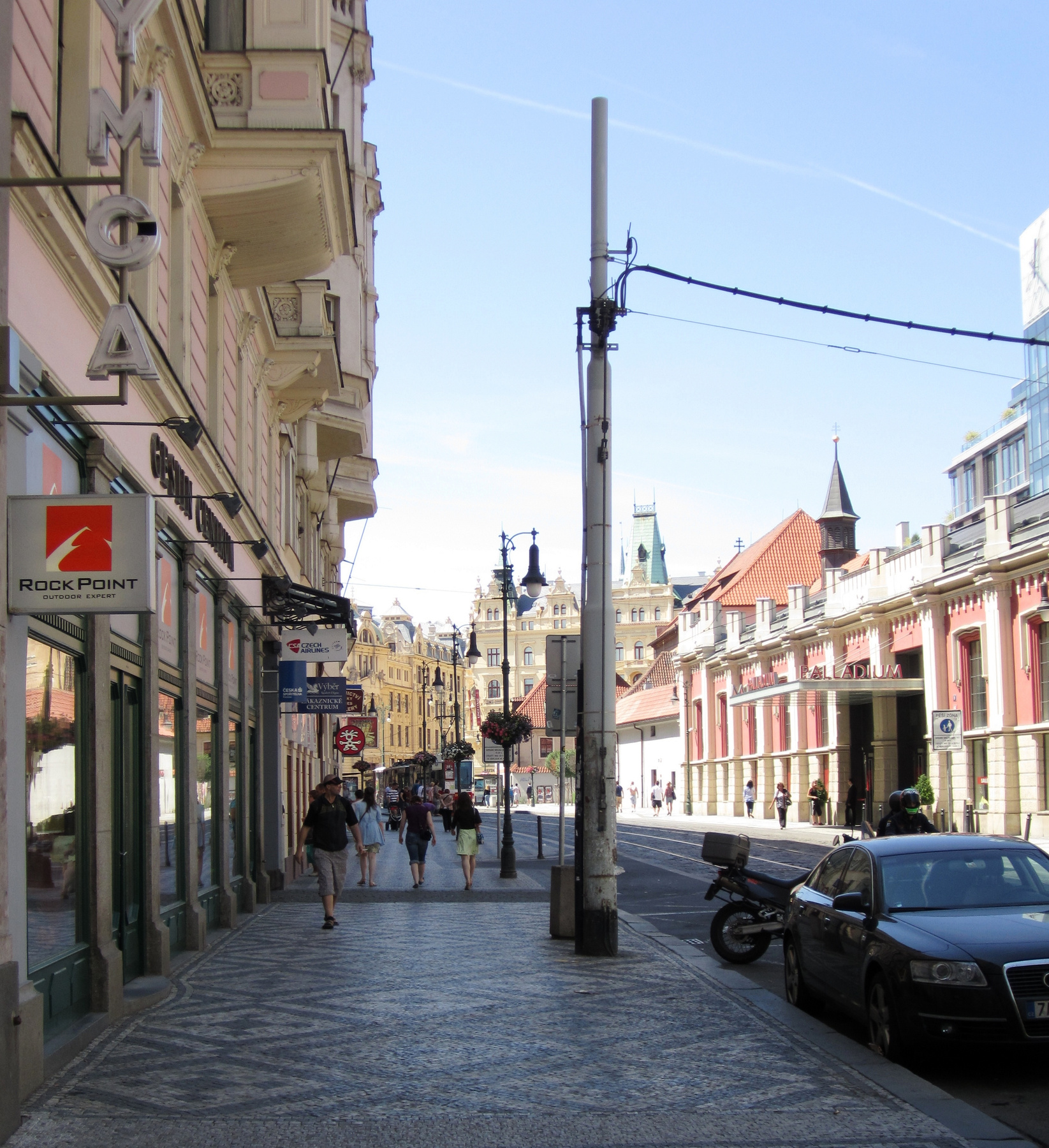 Прага улица