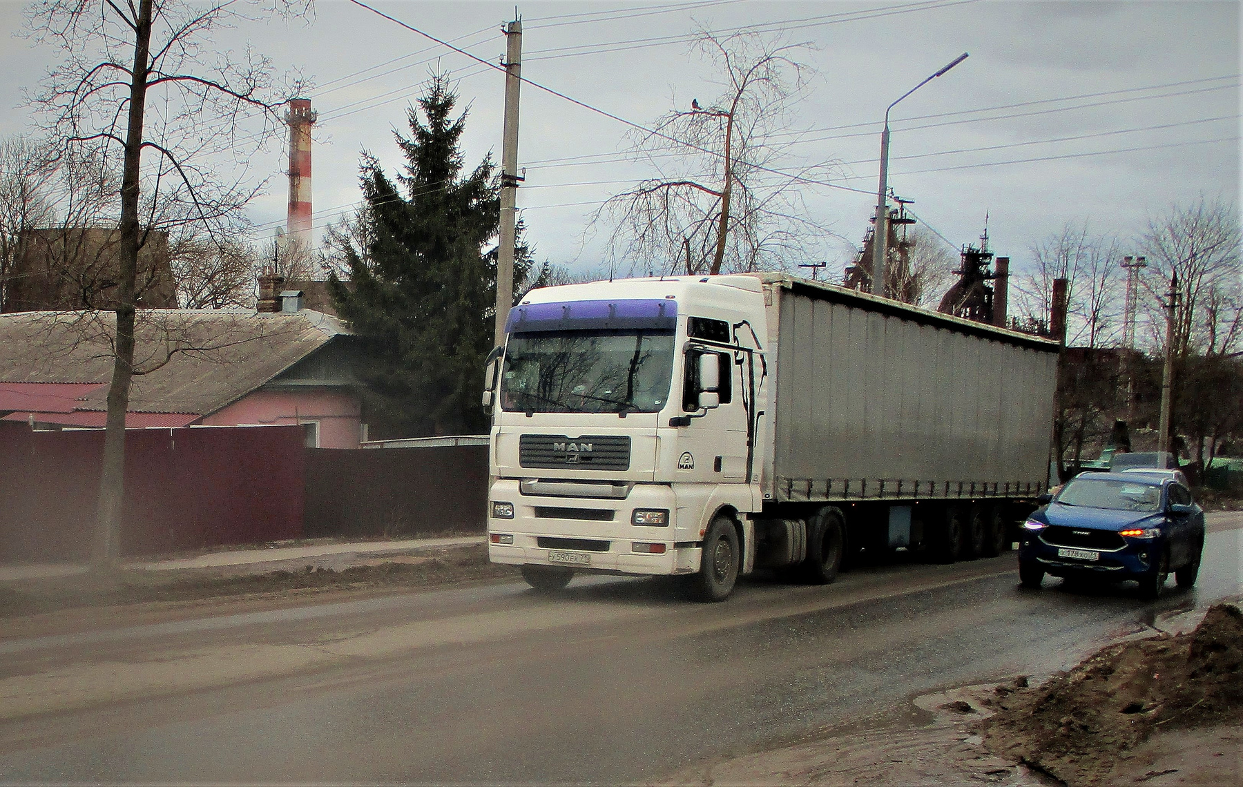 MAN MAN авто тягач улица город весна