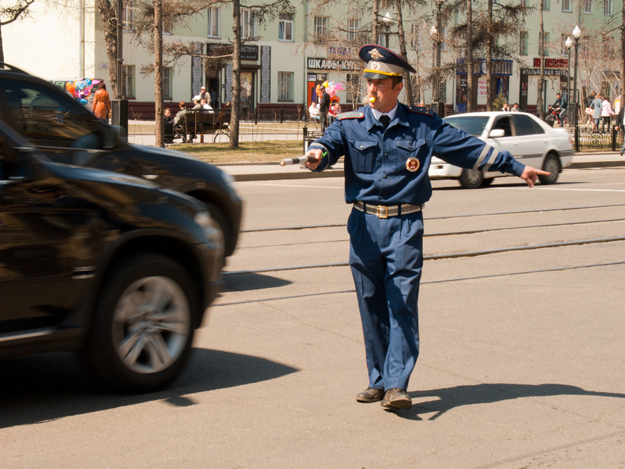 Регулировщик Регулировщик, перекрёсток, машины, город, напряжение