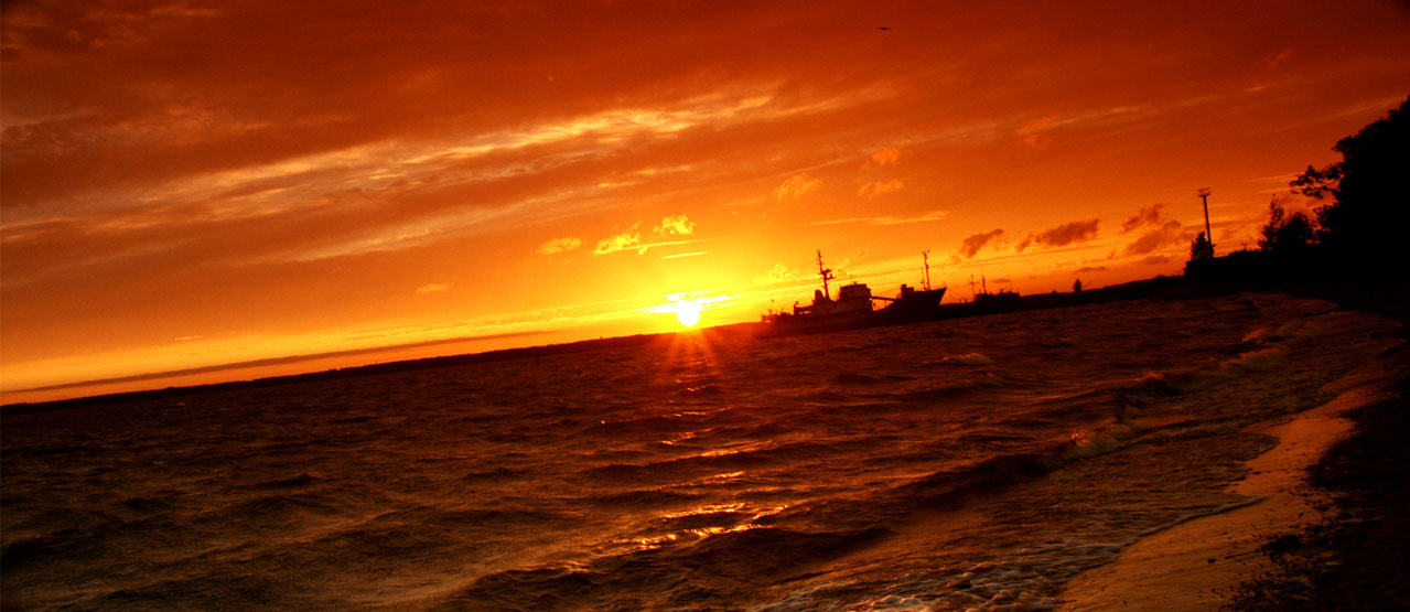 Sunset 2007 выборг закат залив ветер солнце пляж орандевый карабль чайка облака горизонт