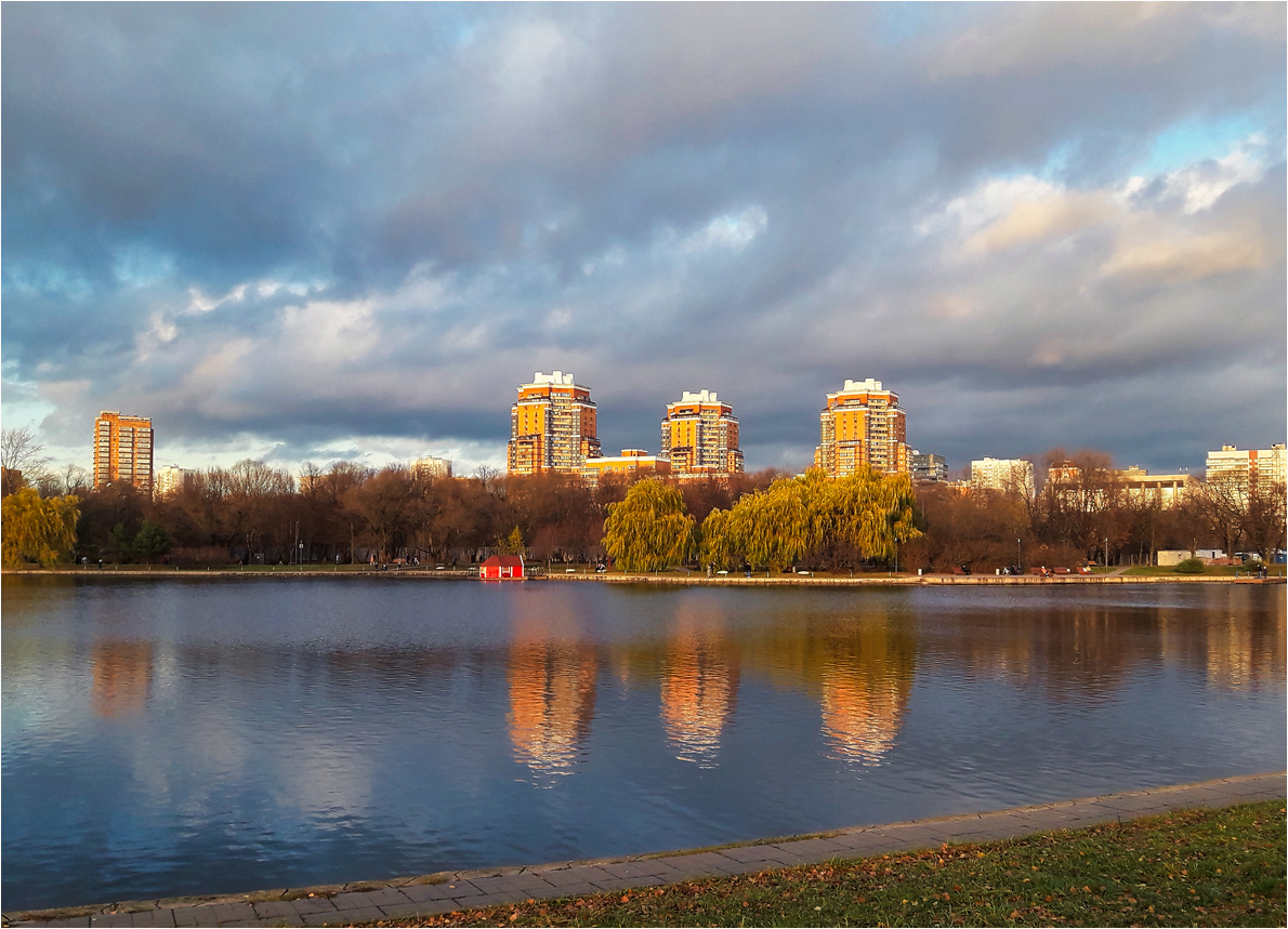*** Москва