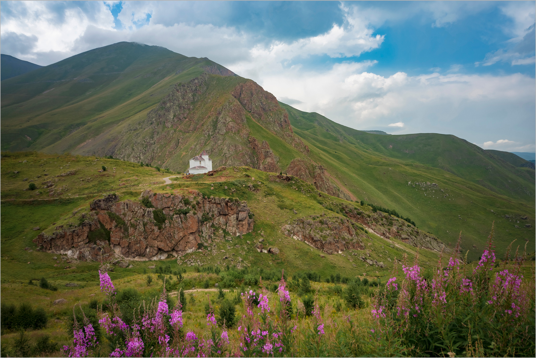 Кавказ природа горы