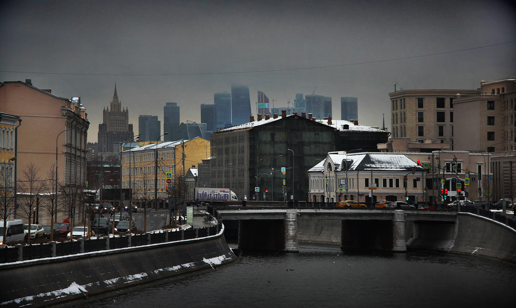 Москва. Чугунный мост 